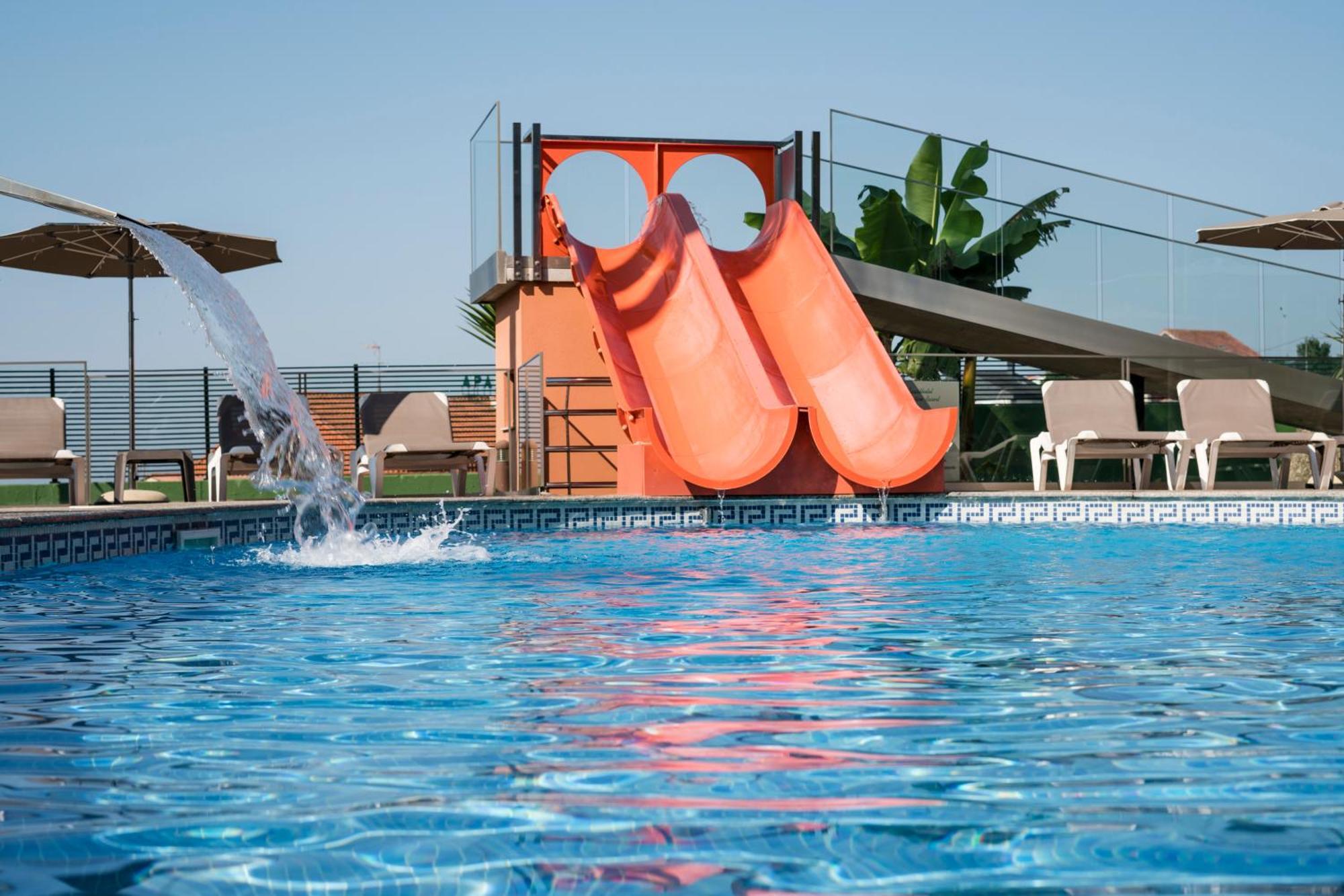 Apartamentos Atlantico Resort มอนตาลโว ภายนอก รูปภาพ